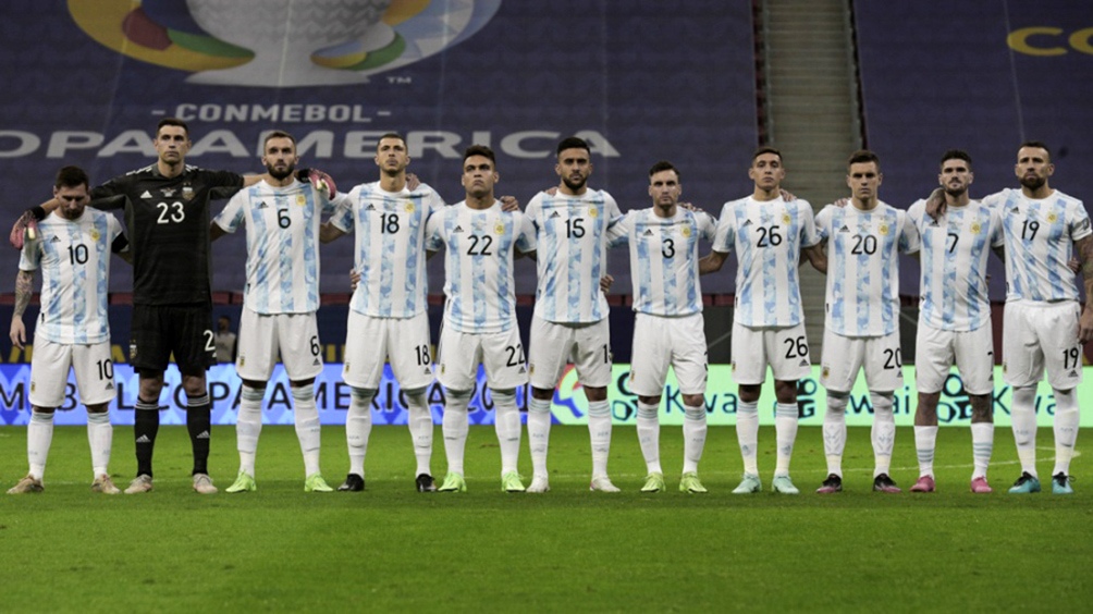 Argentina tendrá dos árbitros brasileños y uno chileno en la triple fecha de Eliminatorias