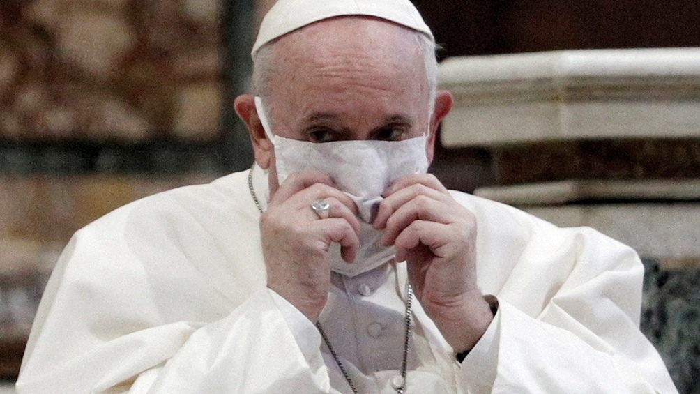El papa Francisco recibió la tercera dosis de la vacuna contra el coronavirus