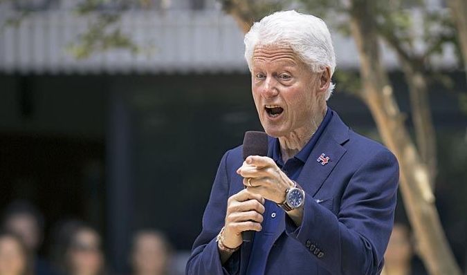 Internaron a Bill Clinton por una infección no relacionada con el coronavirus