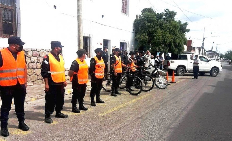 Unidades móviles policiales para El Carmen