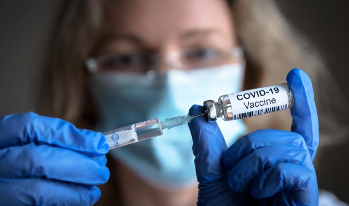Operativo de vacunación contra el Covid 19 en Humahuaca y Uquía