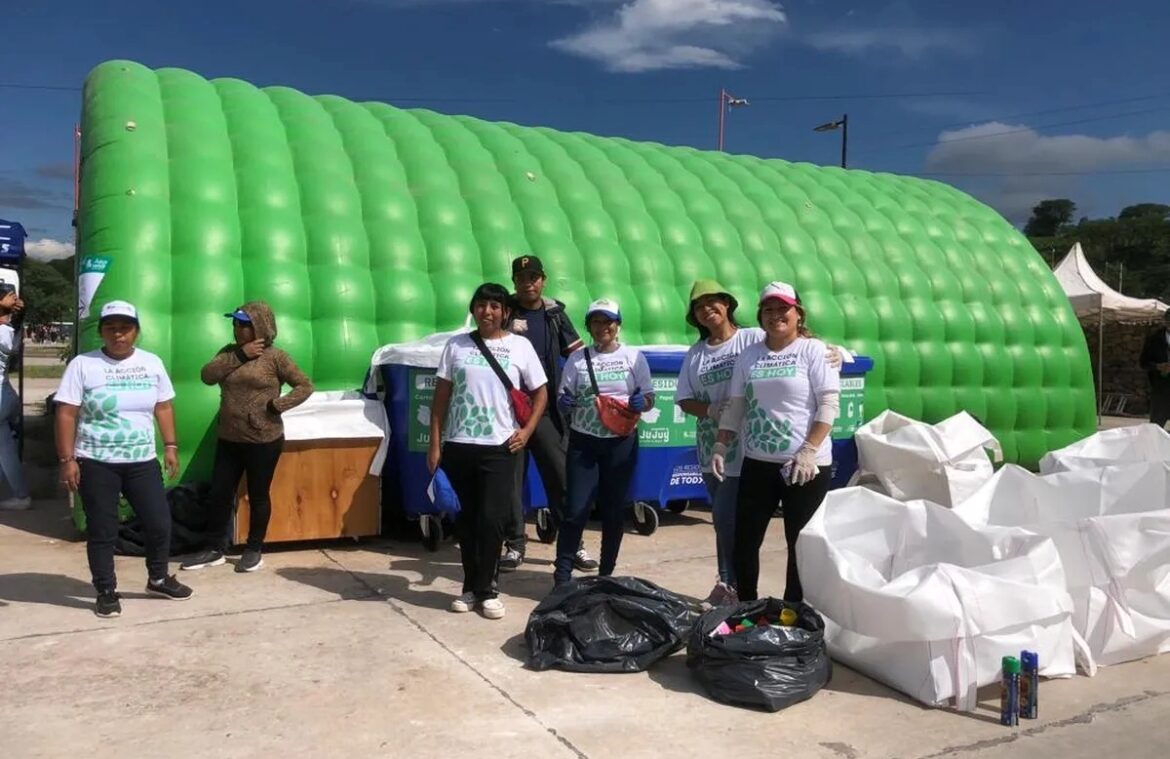 Ambiente y Cuidadores y recuperadores recolectaron residuos generados en el carnaval