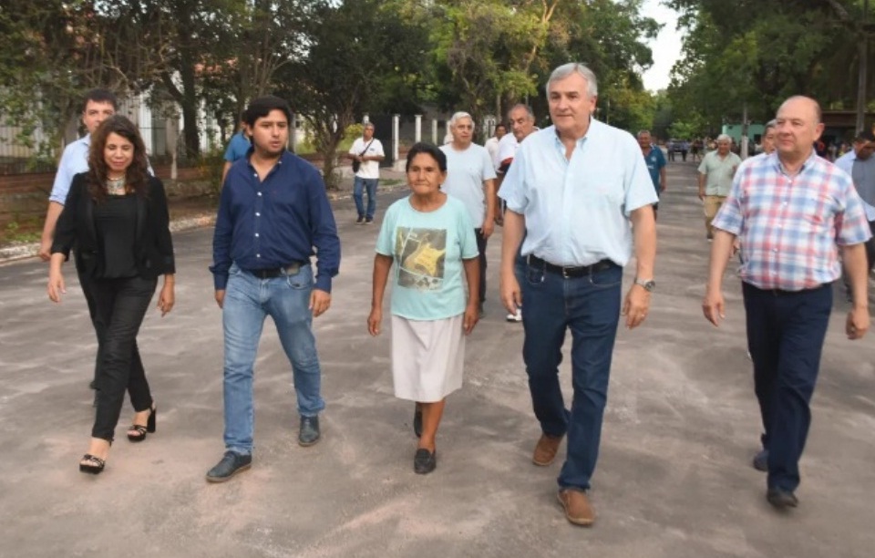 En Caimancito Morales inauguró obras públicas