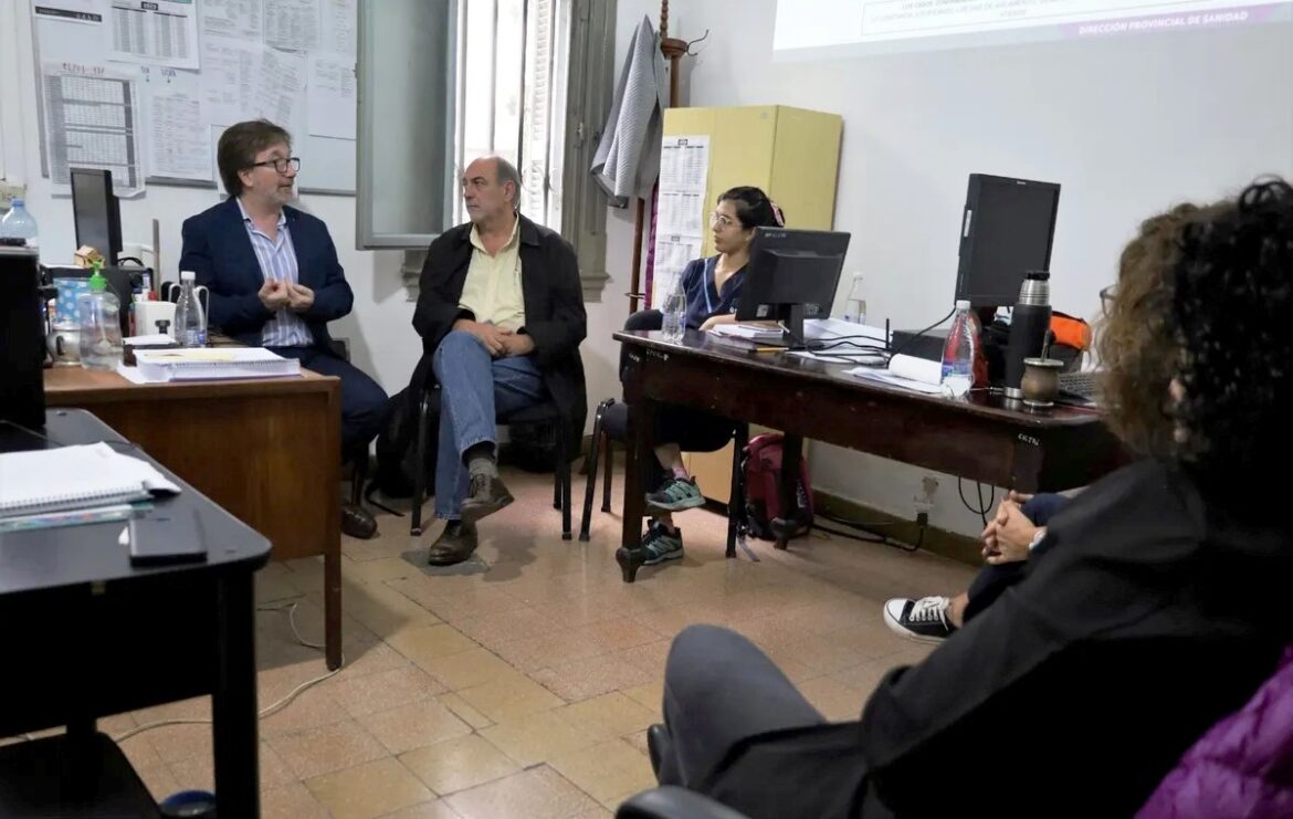 Coordinan estrategias para combatir el dengue en Jujuy