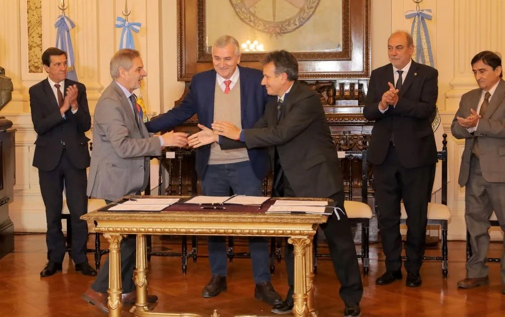 Gobierno y universidades firmaron convenio para crear la carrera de Medicina en Jujuy