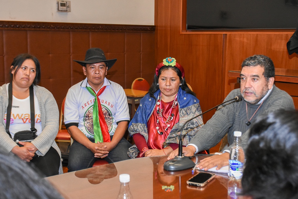 Referentes de pueblos indígenas aportaron a la modificación de la Constitución