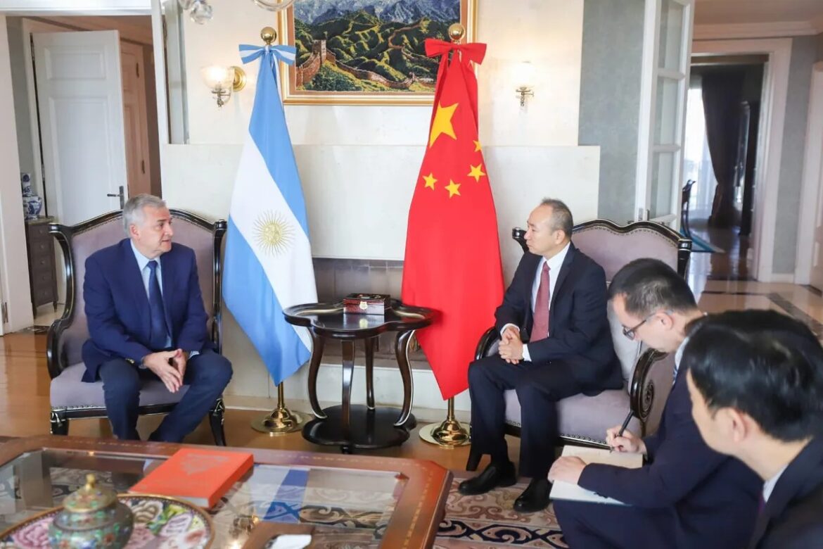 Morales y el nuevo Embajador de China en Argentina abordaron la ampliación de Cauchari