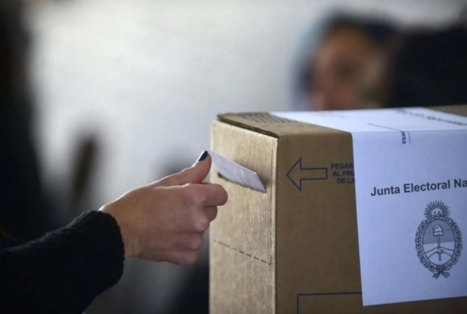 Elecciones 2023: cuántos balotajes hubo en la historia argentina