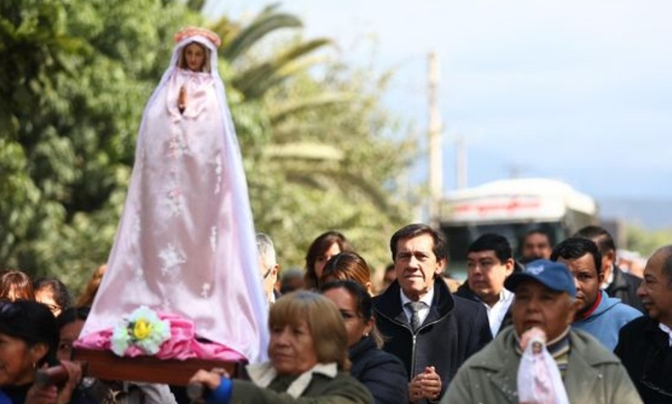Sadir compartió con el pueblo de Parapeti las honras a la Virgen de Fátima
